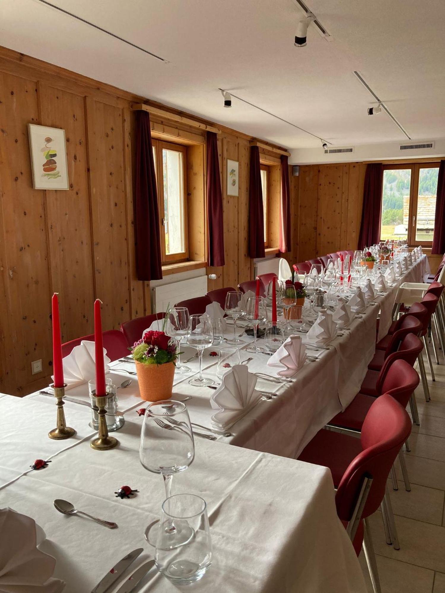 Hotel Ristorante Lagrev Малоя Экстерьер фото