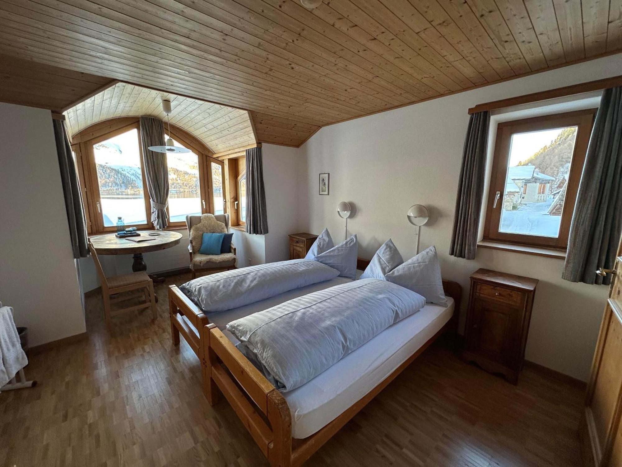 Hotel Ristorante Lagrev Малоя Экстерьер фото